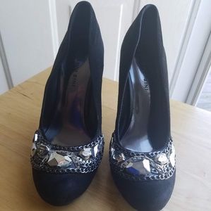 Black Gianni Bini heels
